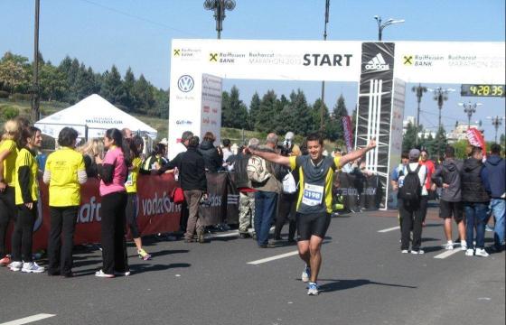 Alerg la Maratonul Bucegilor pentru a trimite un copil in tabara. Ajuta cu o donatie!