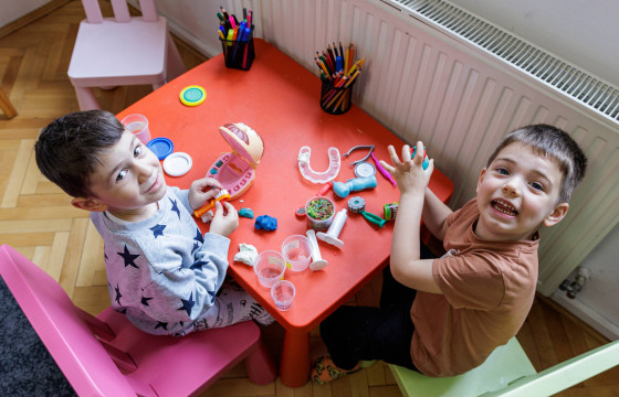 Daruim VOCE copiilor cu autism!